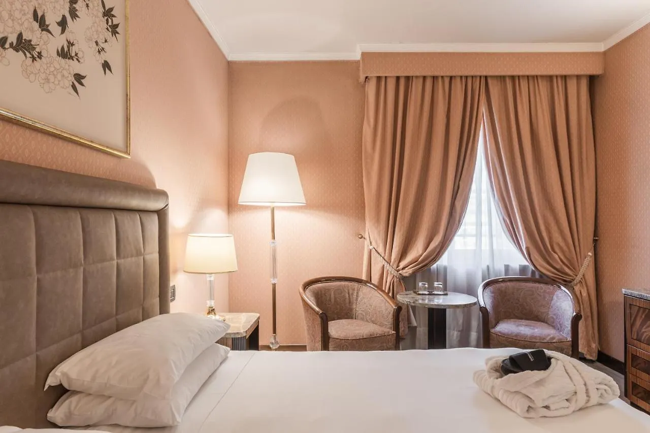 Doria Grand Hotel Milan 4*,  Italy